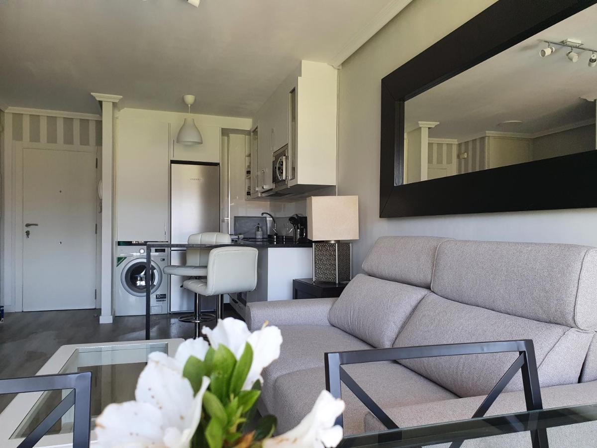 Apartamento Con Piscina En Boiro - Cabo De Cruz Екстериор снимка